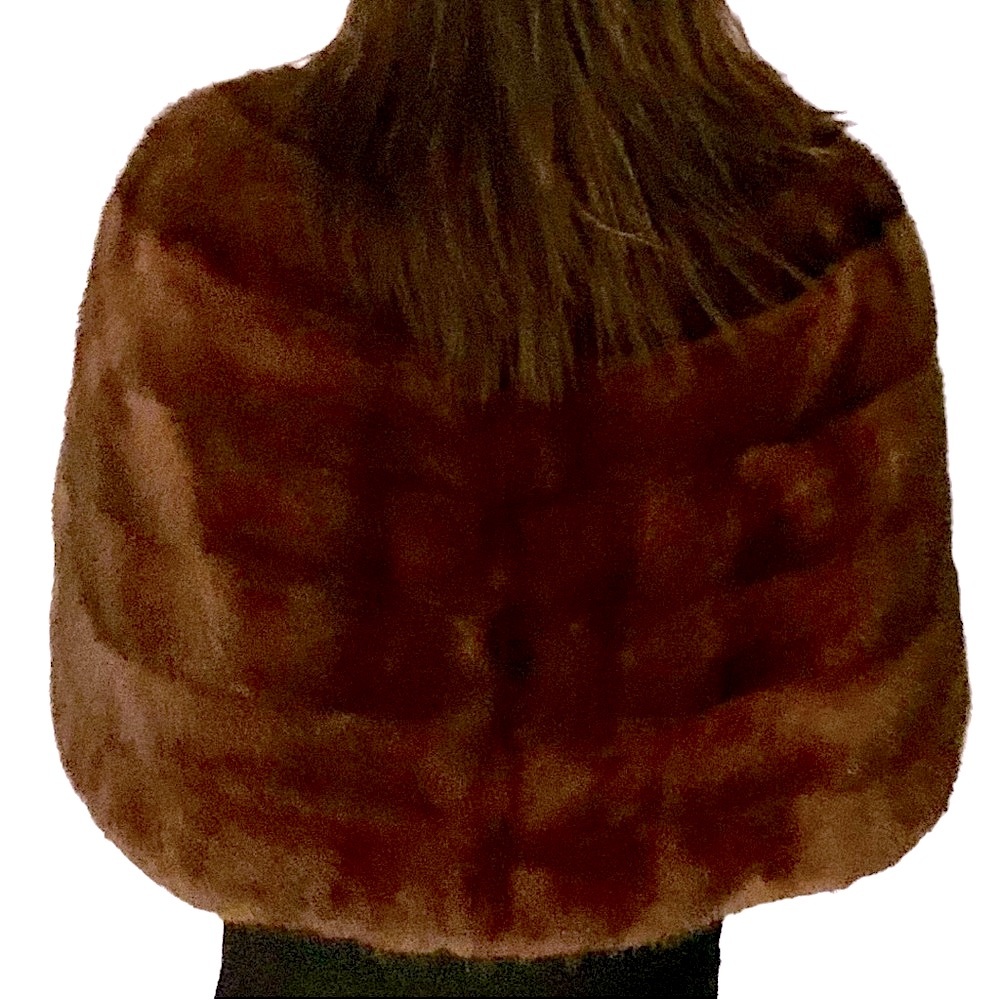 Firm 🤑 Bloomingdale’s fur salon mink. Beautiful brown color - Picture 4 of 8